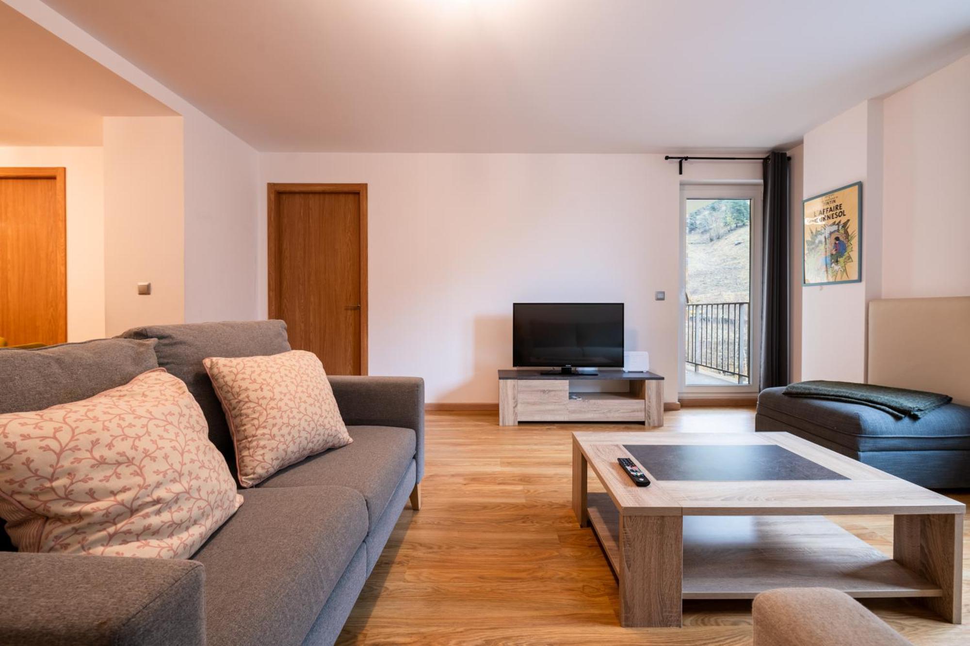 Apartamento Ribasol Vallnord En Arinsal Tintin ภายนอก รูปภาพ